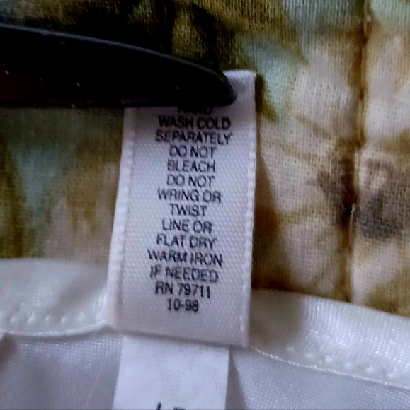 Vintage Victoria's Secret Teddy Bridal Bodysuit, size M - Picture 15 of 16